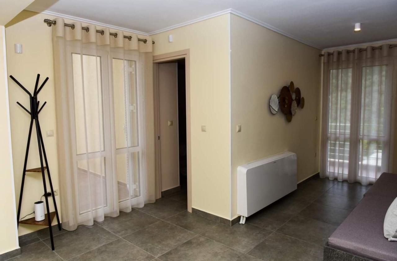 Nikole'S Villas Luxury 180M2 Tirós المظهر الخارجي الصورة