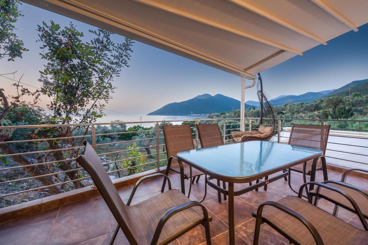 Nikole'S Villas Luxury 180M2 Tirós المظهر الخارجي الصورة